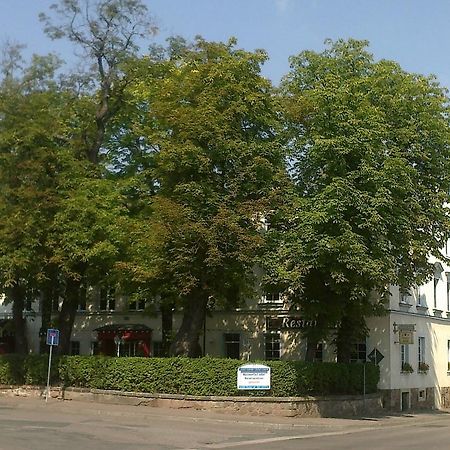 Hotel Weisse Taube Dobeln Bagian luar foto